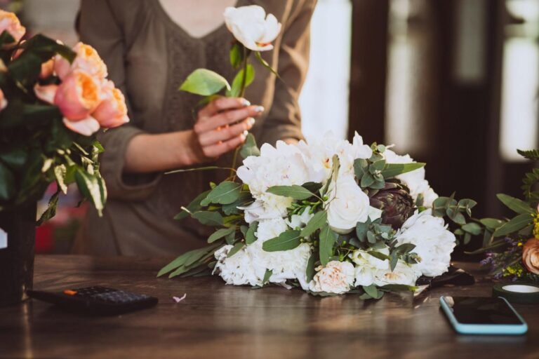 The Complete Guide to Luxury Flower Arrangements for Every Occasion